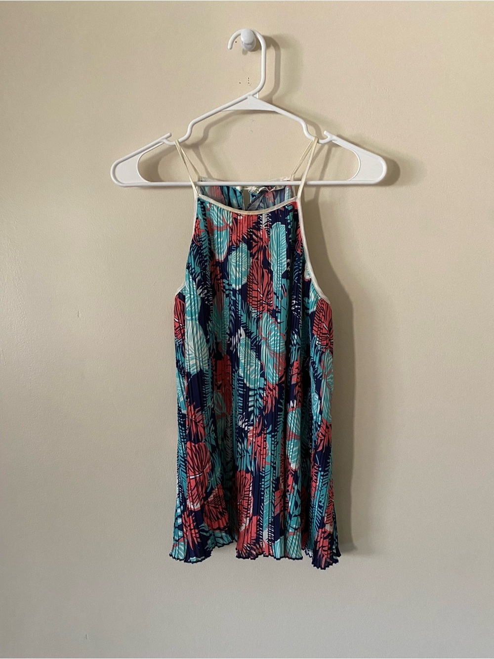 hippie laundry Pleated Flowy Tropical Tank in Teal, Navy & Coral
